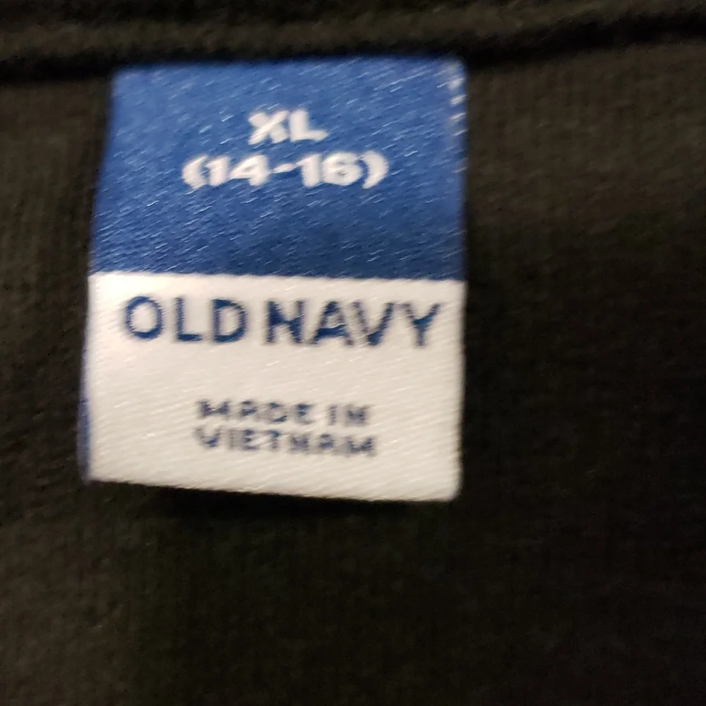 Old Navy Black pull over hoodie - Picture 8 of 10